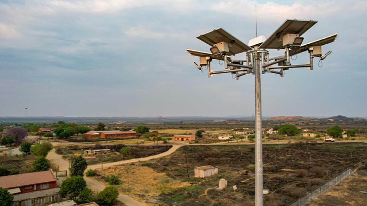 The Power of Solar Mini Mast Lights